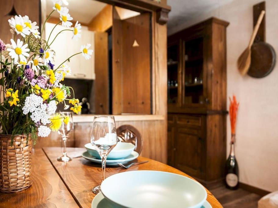 Maska Home Cervinia เบรยล์-แชร์วิเนีย ภายนอก รูปภาพ