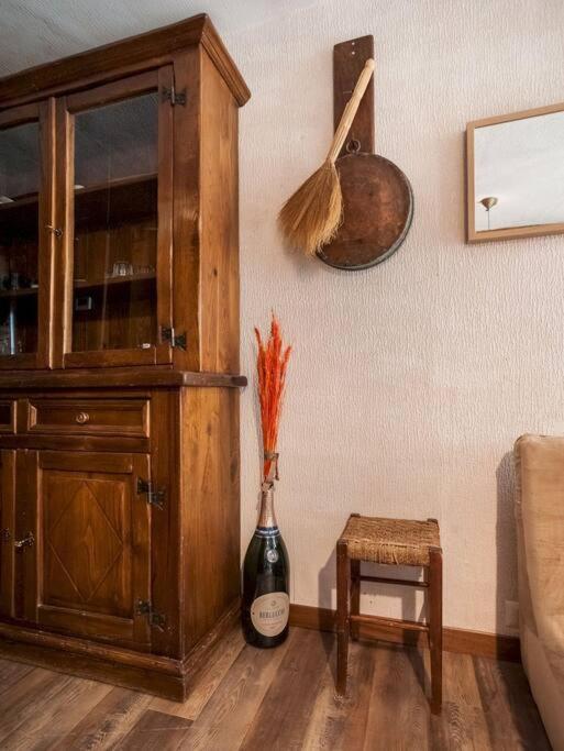 Maska Home Cervinia เบรยล์-แชร์วิเนีย ภายนอก รูปภาพ